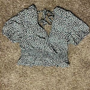 Women’s floral cropped blouse